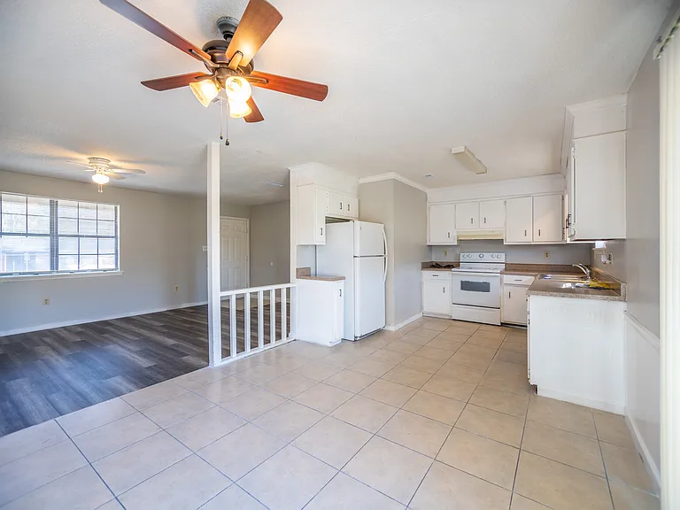 4203 Beckmont Dr-7_01072022