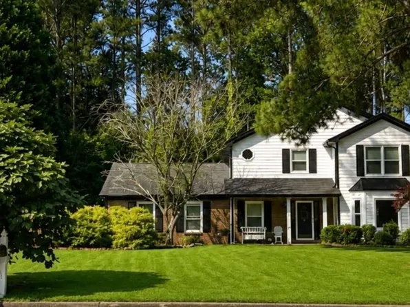 2361 Junes Ct, Snellville, GA 30078