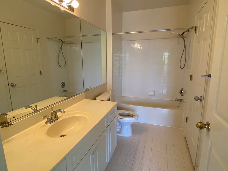 Spacious and bright main bathroom