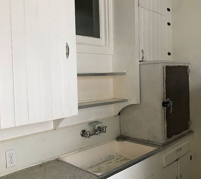 1st image of 508 S 3rd St W APT 6