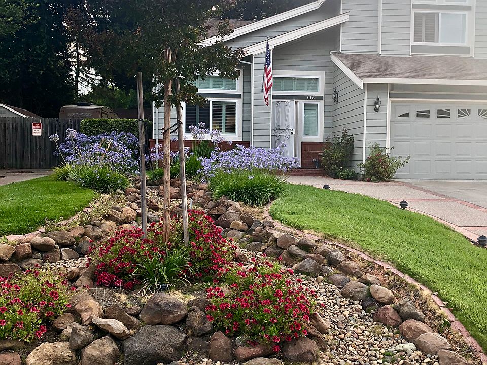 2nd image of 336 Dumbarton Dr