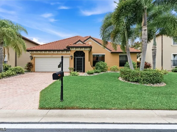 12382 Country Day Cir, Fort Myers, FL 33913