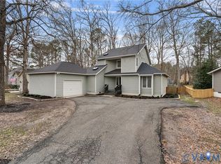 2402 Copper Hill Ct, Midlothian, VA 23112