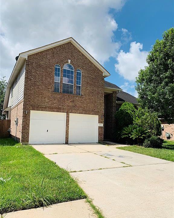 1st image of 18331 Brenwood Manor Dr