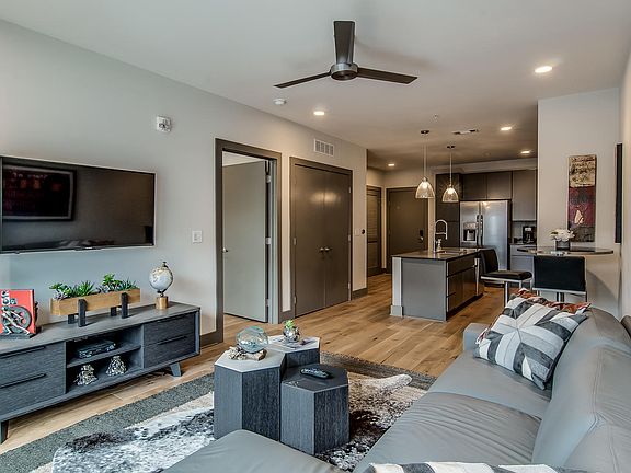 3rd image of 1260 Martin St APT 204