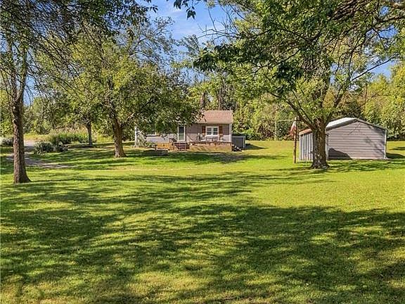4th image of 4845 Clare Rd