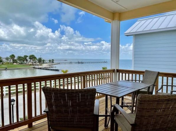 Zillow Rockport Texas Waterfront