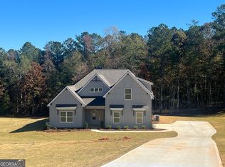 168 Piney Woods Dr #8, Newnan, GA 30263