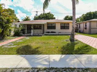 1280 NE 160th St, North Miami Beach, FL 33162