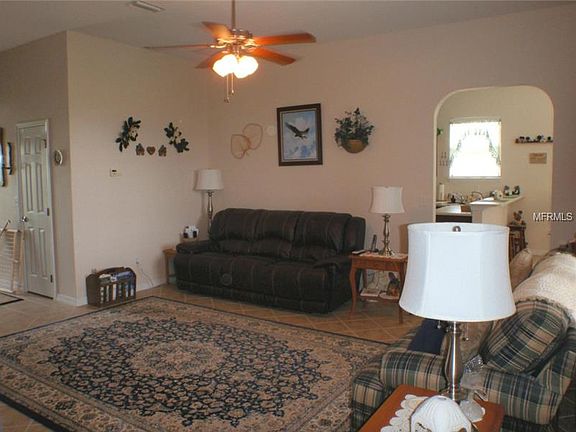 3rd image of 17444 SE 121st Cir
