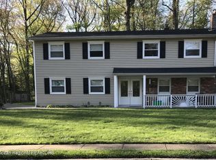 11 Kilmer Dr, Morganville, NJ 07751