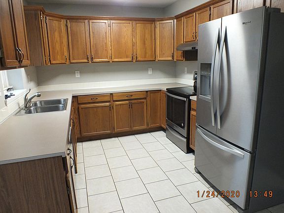 3rd image of 3598 White Pine Dr