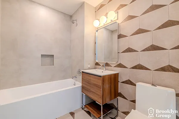 Rented by Brooklyn Group | media 6