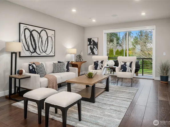 23121 NE 8th Street #A4, Sammamish, WA 98074