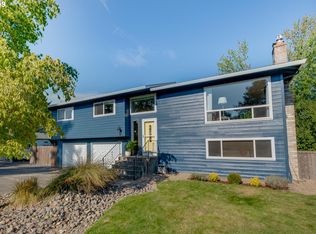 8540 SW Parkview Loop, Beaverton, OR 97008