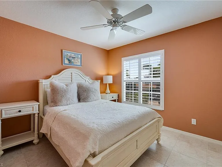 8420 Excalibur Cir #R12 — Photo 20