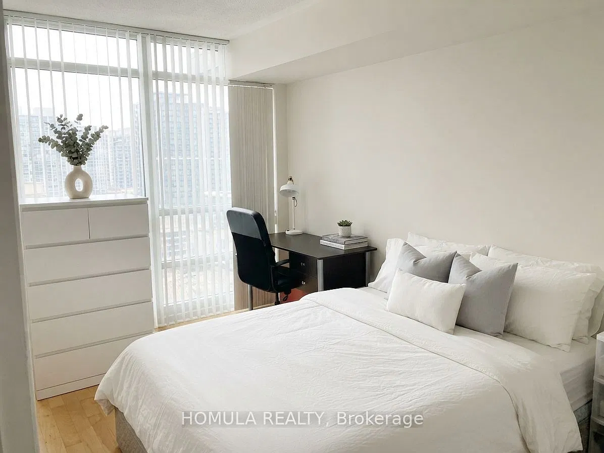 1 bed, $2,300 — Photo 4