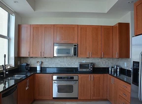 5th image of 3340 NE 190th St APT 1505