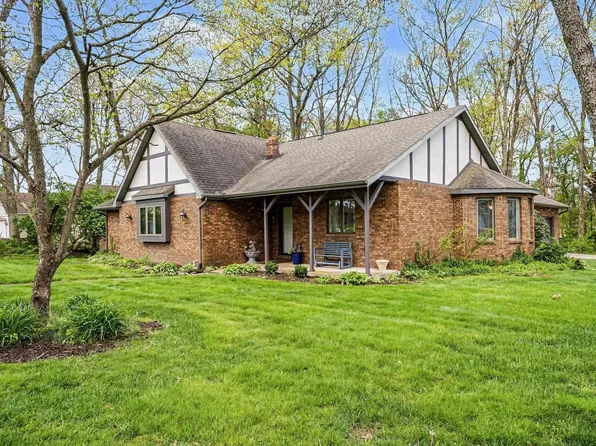 51955 Hinton Ln, Granger, IN 46530