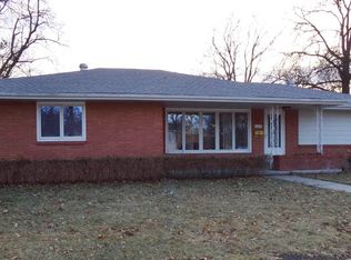 1205 Arthur St, Beatrice, NE 68310