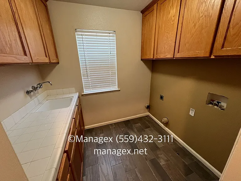 110 N Anderson Ave — Photo 10