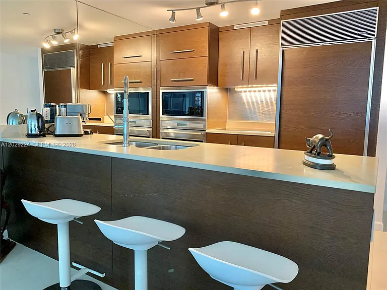 475 Brickell Ave #1611 — Photo 6