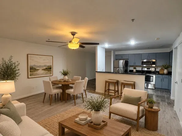 724 E DEVONSHIRE Avenue #302, Phoenix, AZ 85014