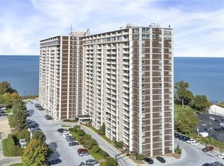 12900 Lake Ave APT 910, Lakewood, OH