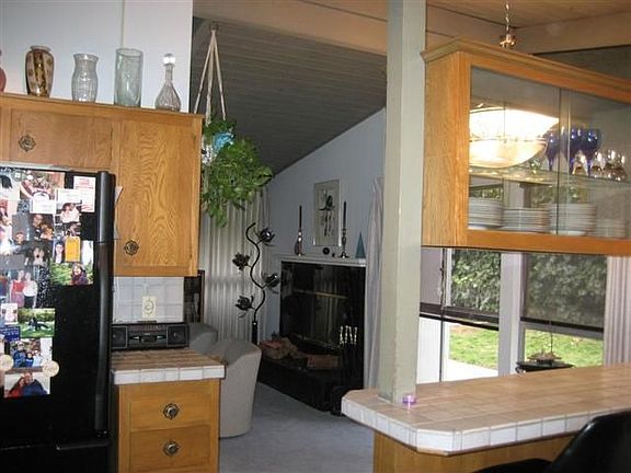 3rd image of 22765 Calabash St