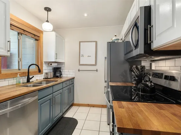 1625 Shadow Run Frontage UNIT 205, Steamboat Springs, CO 80487