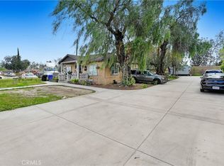 14875 Washington Dr, Fontana, CA 92335
