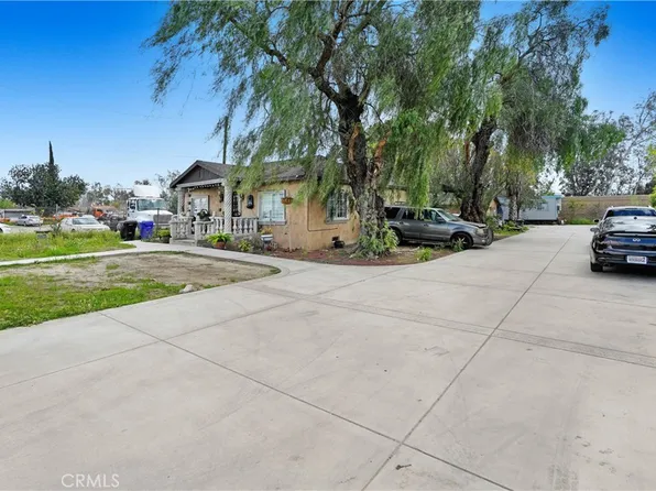14875 Washington Dr, Fontana, CA 92335