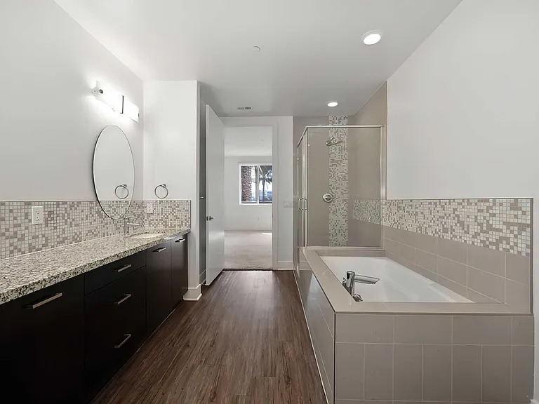 The Vivere Lofts — Photo 39
