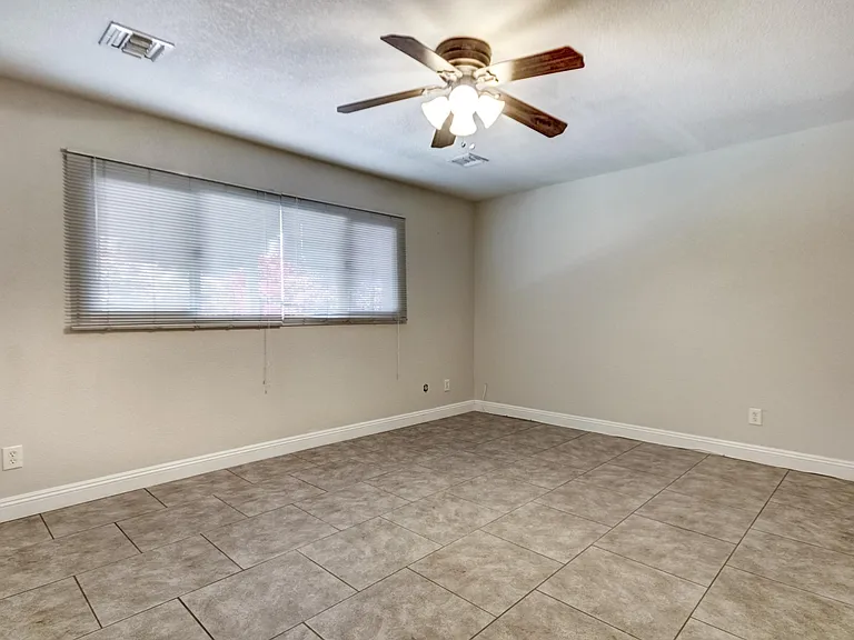 1737 E Pebble Beach Dr — Photo 22