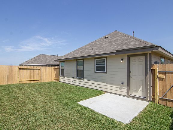 5th image of 24435 Amaldi Ct