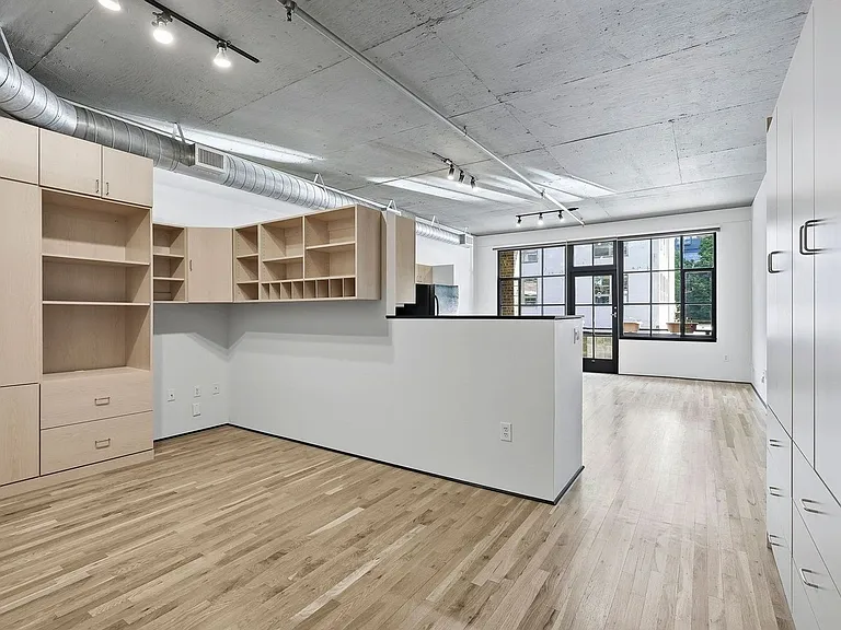 408 NW 12th Ave #208 — Photo 11