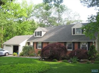 60 Colgate St, Closter, NJ 07624