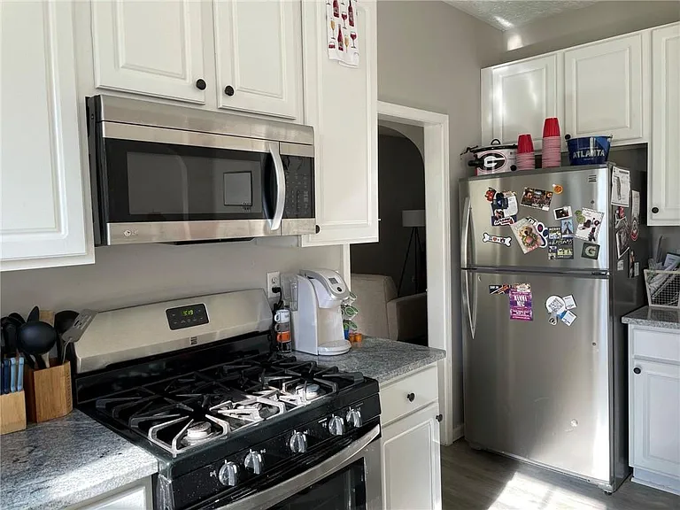 2120 Grand Jct — Photo 8