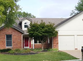 1622 Sunny Wind Ct, Chesterfield, MO