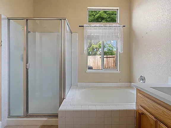 8862 Laguna Star Dr — Photo 19