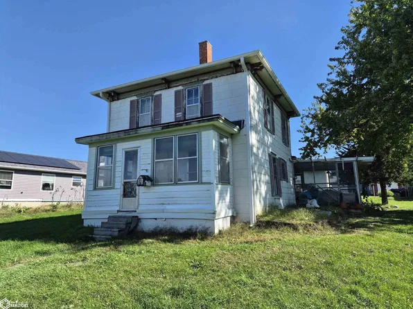 624 Pearl St, Grinnell, IA 50112