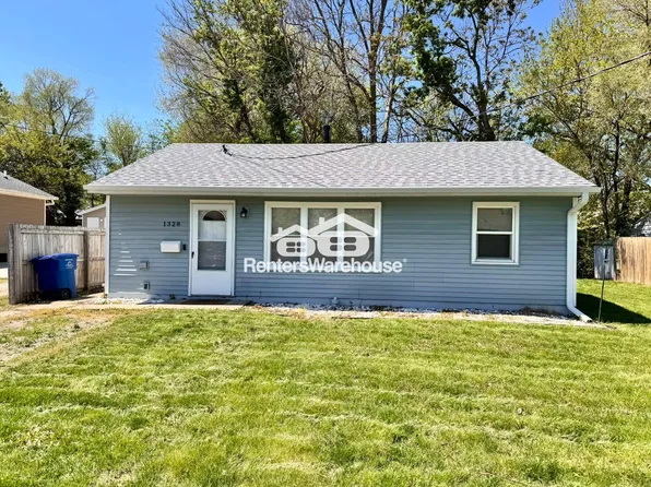1328 E 28th St, Des Moines, IA 50317