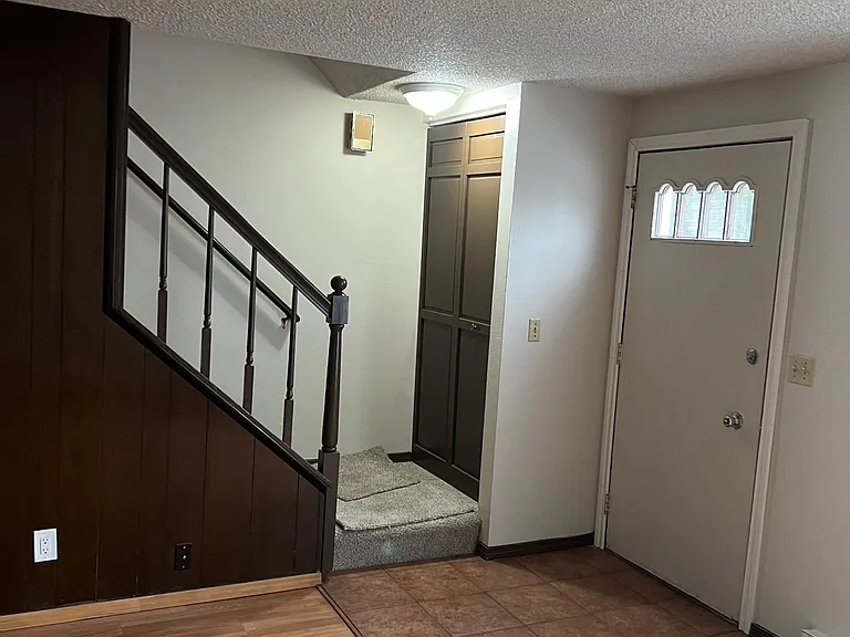12265 SW Hall Blvd #4 — Photo 4