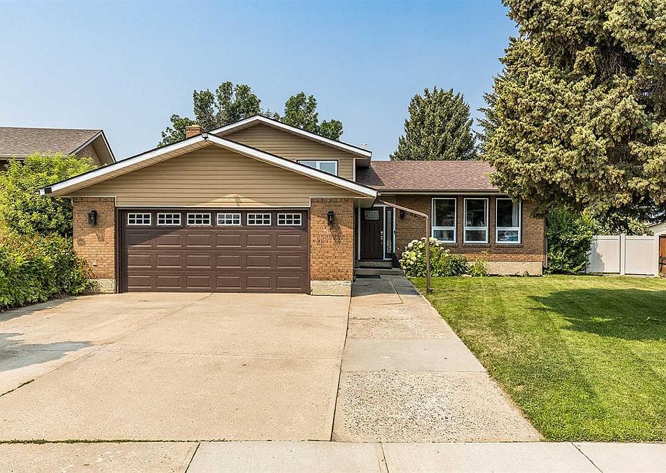 1st image of 42 S Buttercup Ct SE