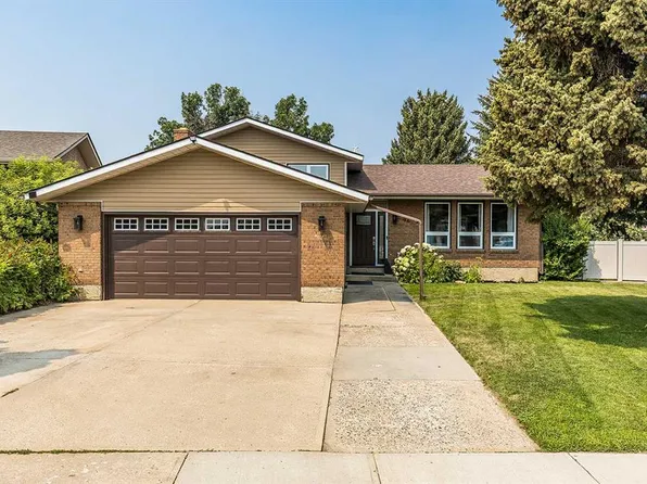 42 S Buttercup Ct SE, Medicine Hat, AB T1B 2G9