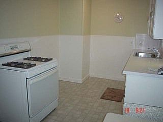 2nd image of 91 Burrstone Rd
