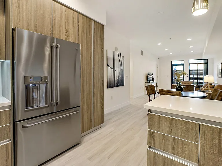 Residences at Village Walk — Photo 37