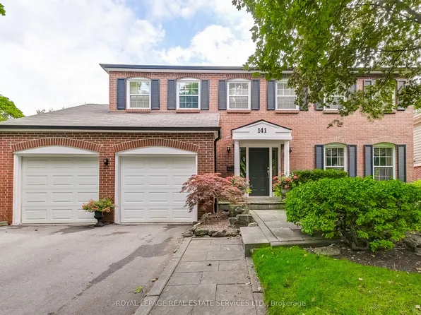 141 Digby Rd, Oakville, ON L6J 6B7