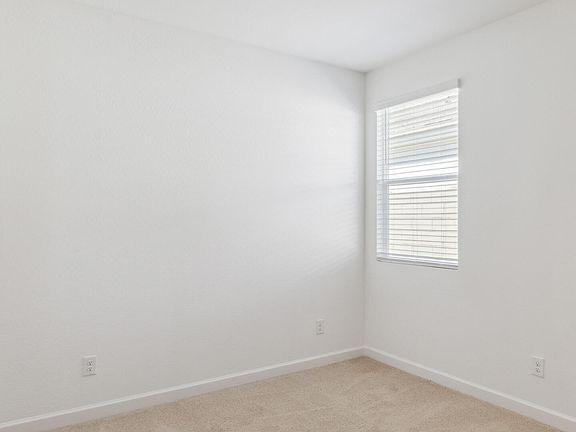 5th image of 7371 W WHITEHORN Trail