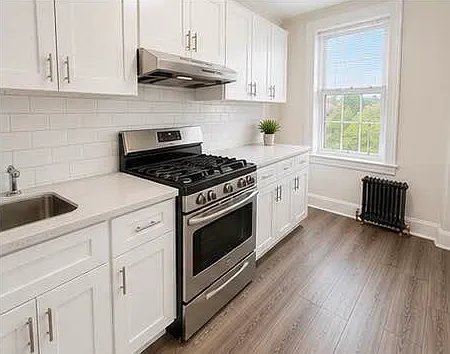2325 1st Ave #3A — Photo 2